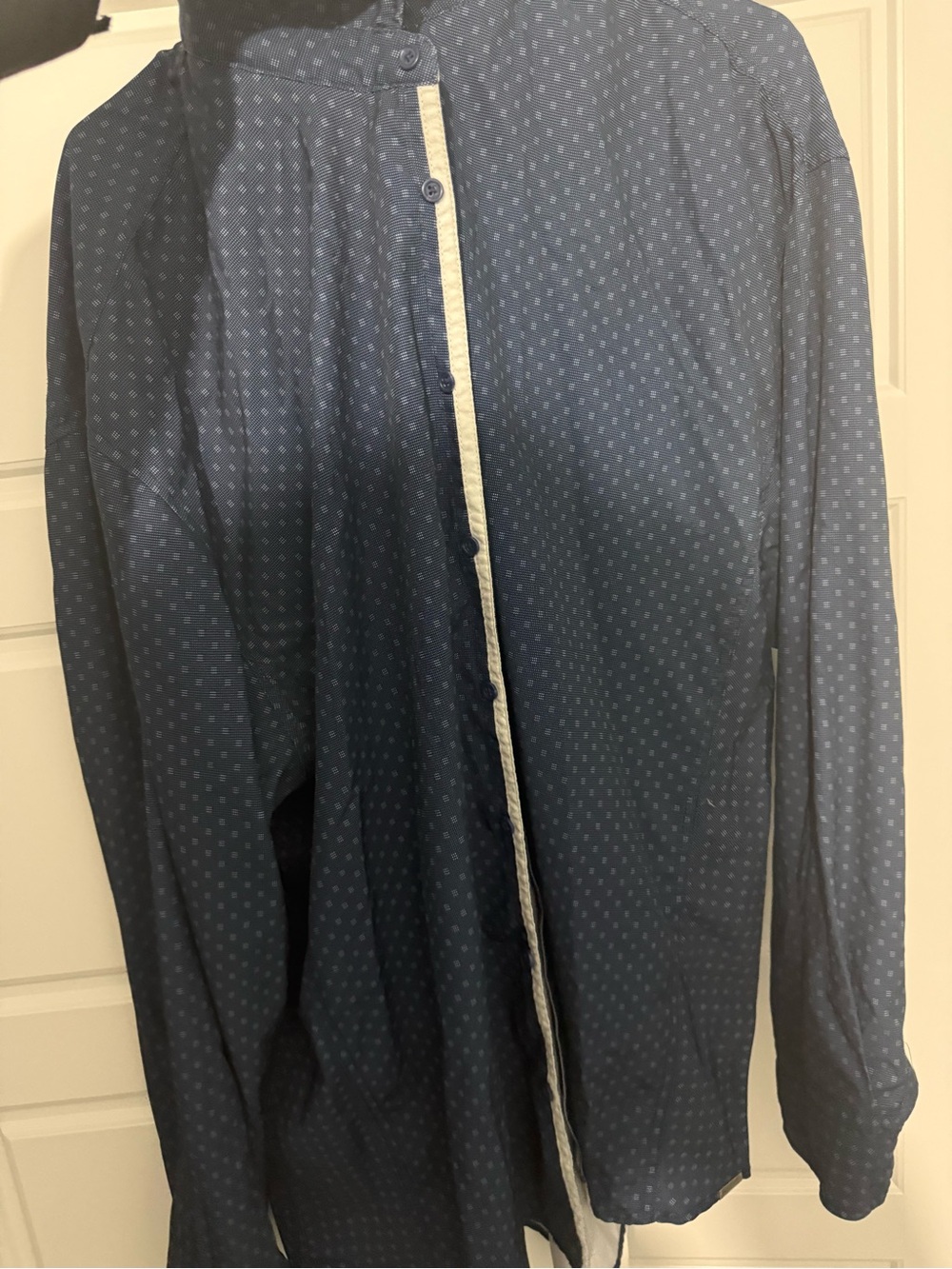 Buckle Men's Navy Blue Printed Button-Up Shirt